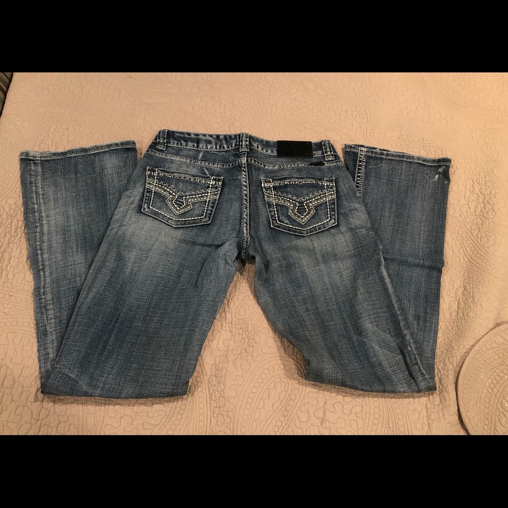 Rock & Roll Cowgirl jeans with crystal embellished pockets